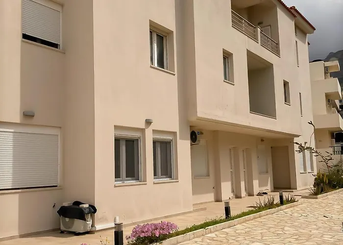 Eukalyptos 3bd With Yard In Chersonisos 赫索尼索斯