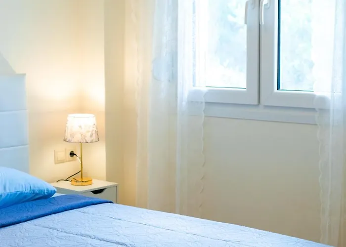 公寓 Eukalyptos 3bd With Yard In Chersonisos 赫索尼索斯