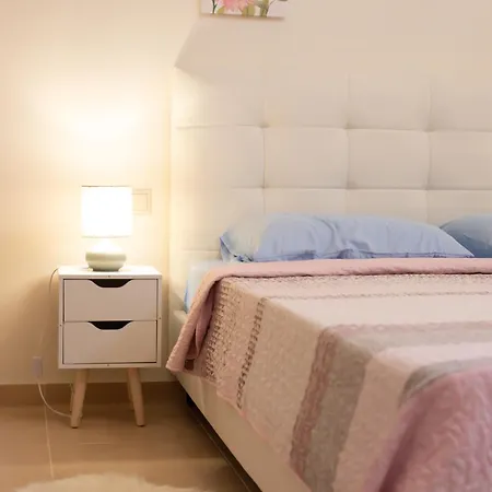 דירה Eukalyptos 3bd With Yard In Chersonisos