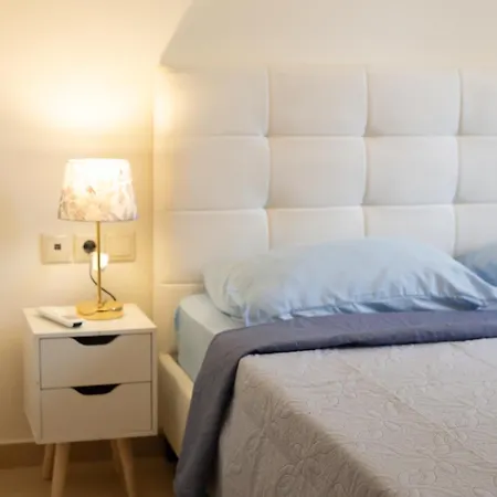 Eukalyptos 3bd With Yard In Chersonisos דירה *