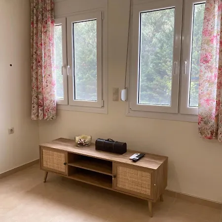Eukalyptos 3bd With Yard In Chersonisos * Hersonissos (Crete)