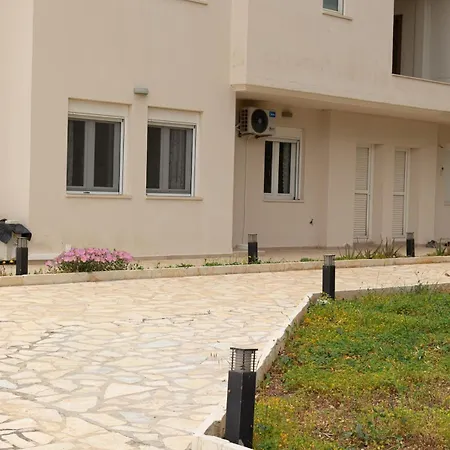 Eukalyptos 3bd With Yard In Chersonisos