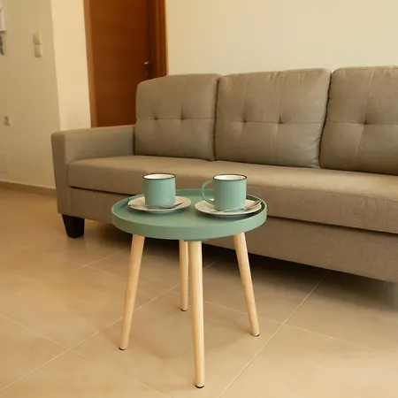 Apartment Eukalyptos 3bd With Yard In Chersonisos Hersonissos (Crete)