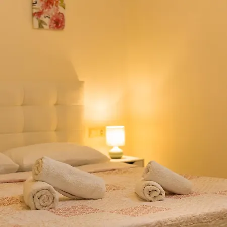 Eukalyptos 3bd With Yard In Chersonisos Appartamento *
