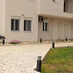 Eukalyptos 3bd With Yard In Chersonisos